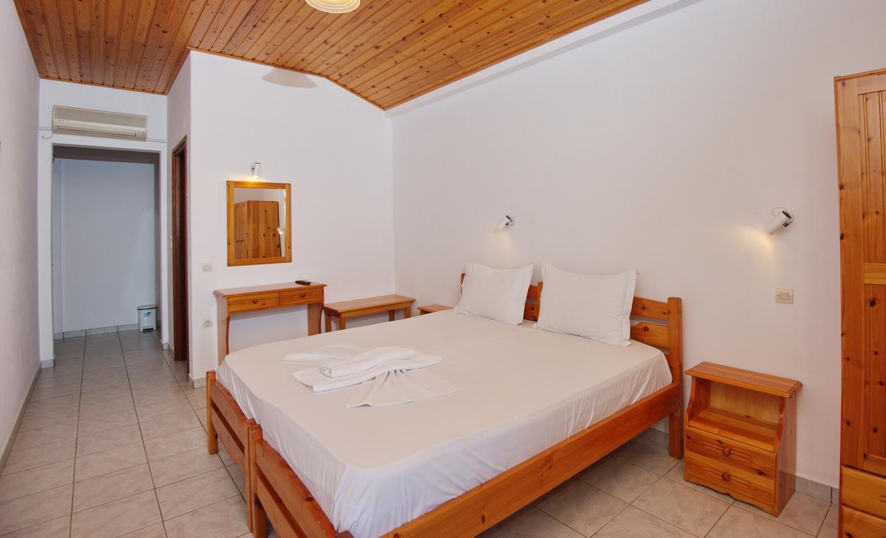 Ostria Patitírion Exterior foto